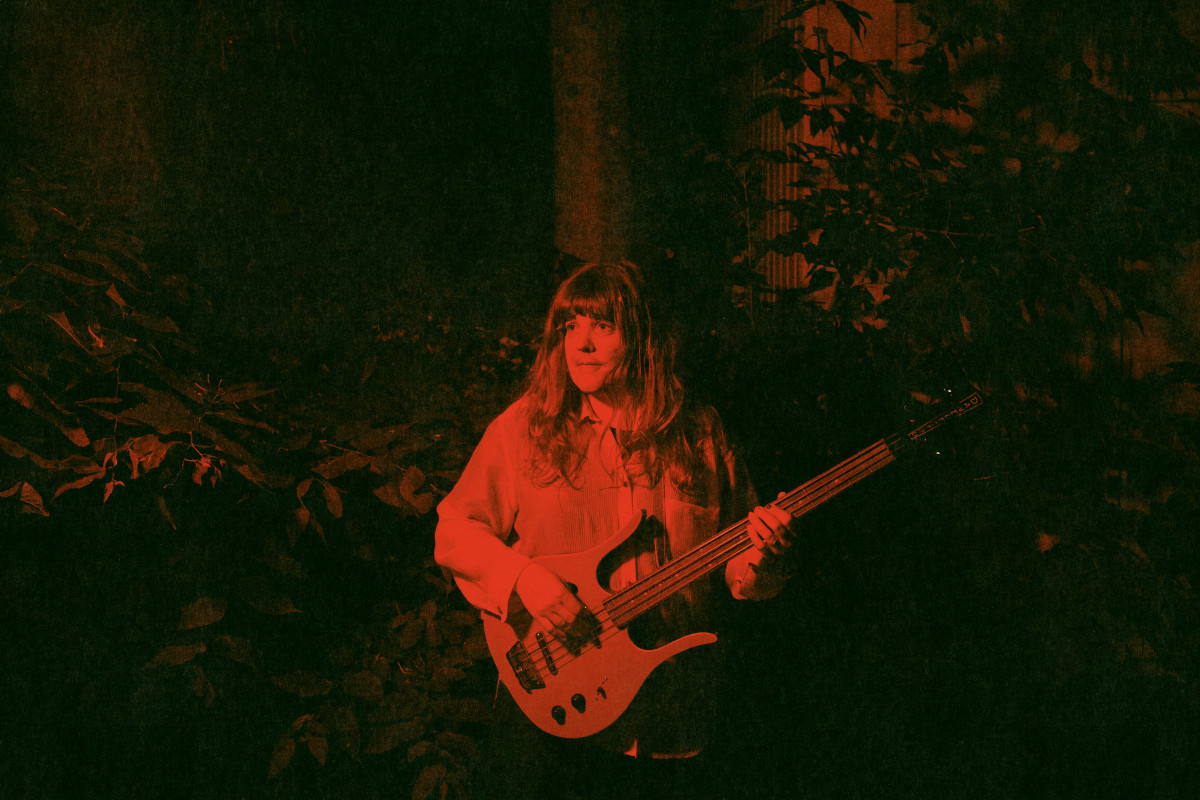 Hélène Barbier unveils Kindness in a Cup, the second single from Panorama
